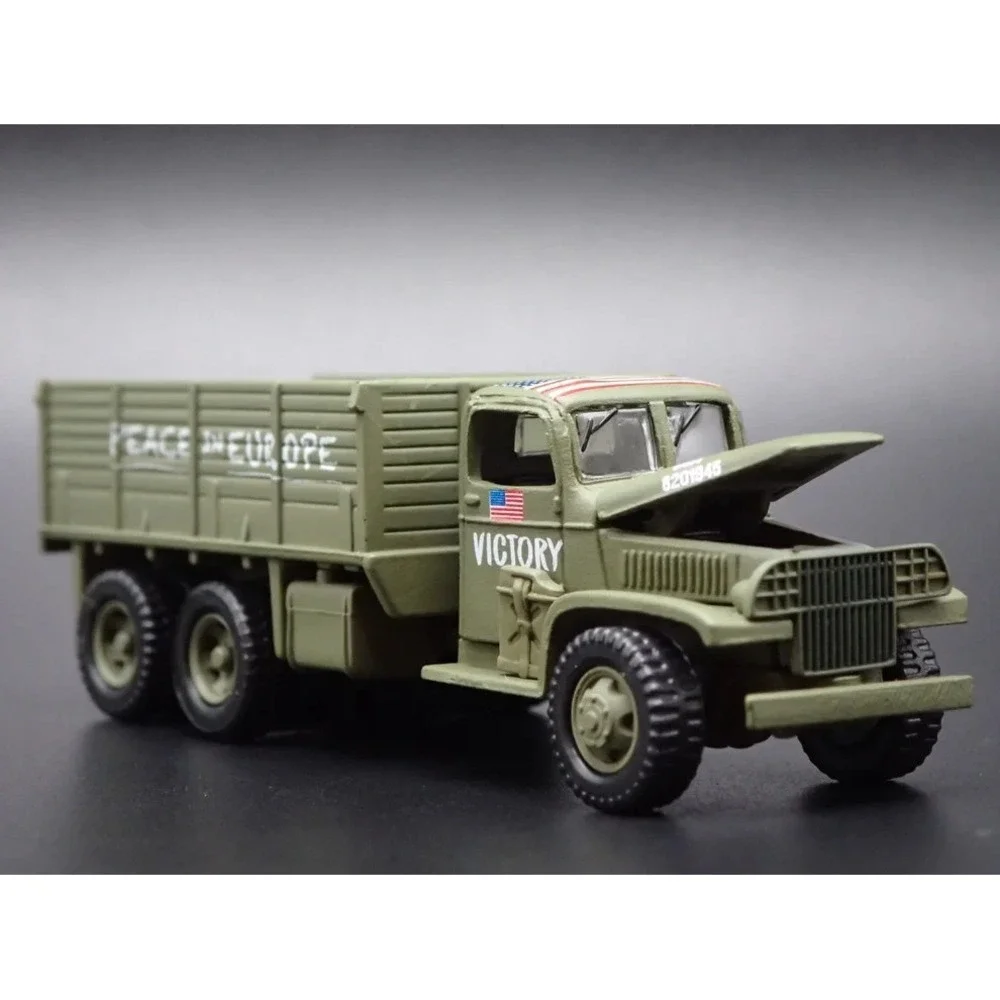 Johnny‎ Lightning Victory & Tribute V-E GMC CCKW 6x6 Troop Carrier Version B